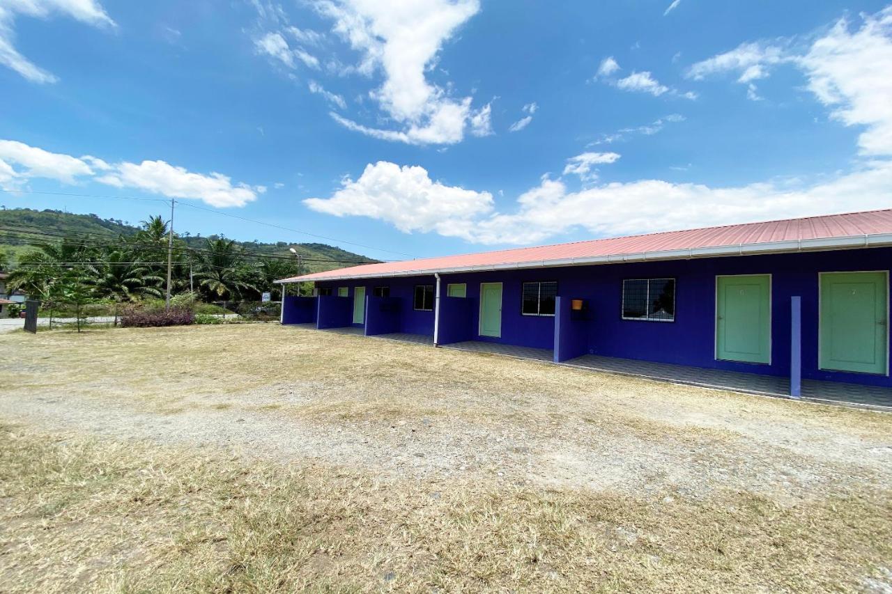 Oyo 90268 Lohan Point Lodge Ranau Exterior photo